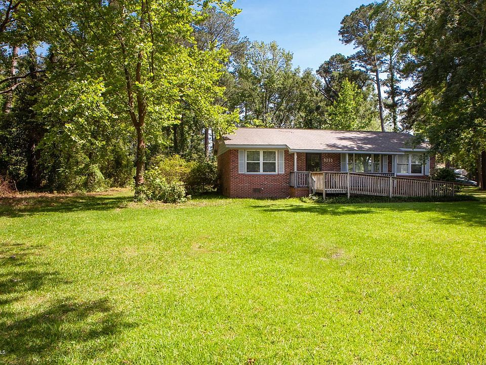 1st image of 9253 Parker Trail NE