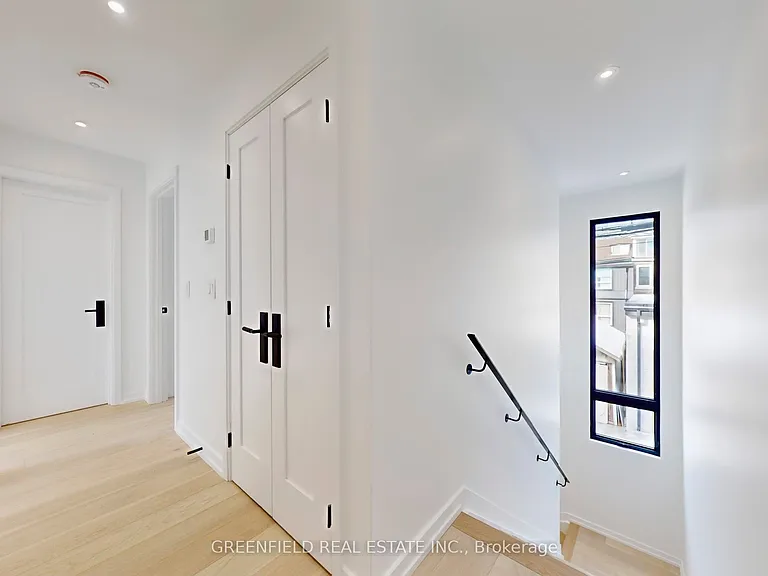 168 Pearson Ave #LANEWAY HOUSE — Photo 21