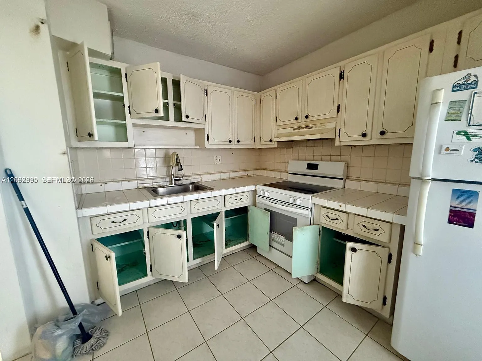 Park South One Inc Condo — Photo 1