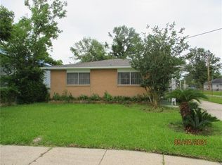 1526 Pine St, Lake Charles, LA 70601
