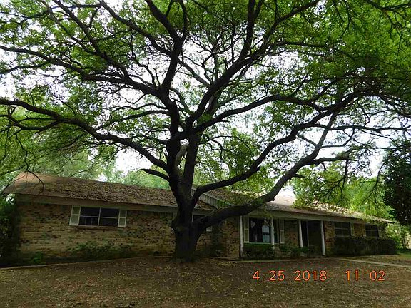 2nd image of 726 W Blair St
