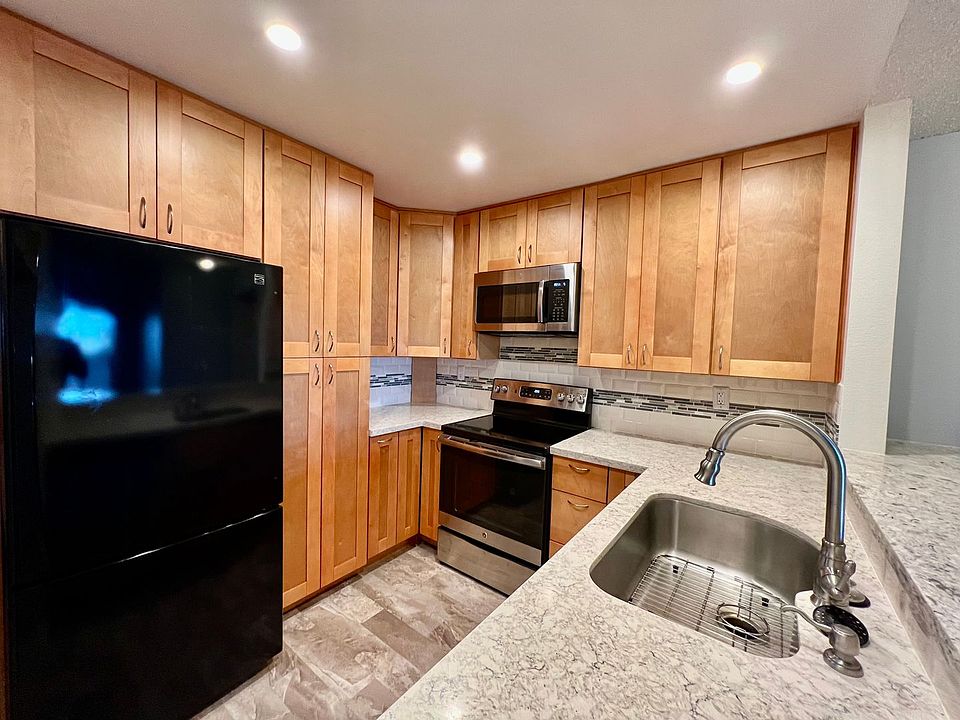 1st image of 3955 Faircross Pl Unit 70