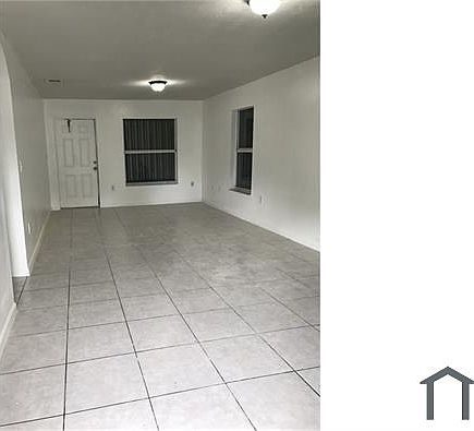3rd image of 26410 SW 138th Ct
