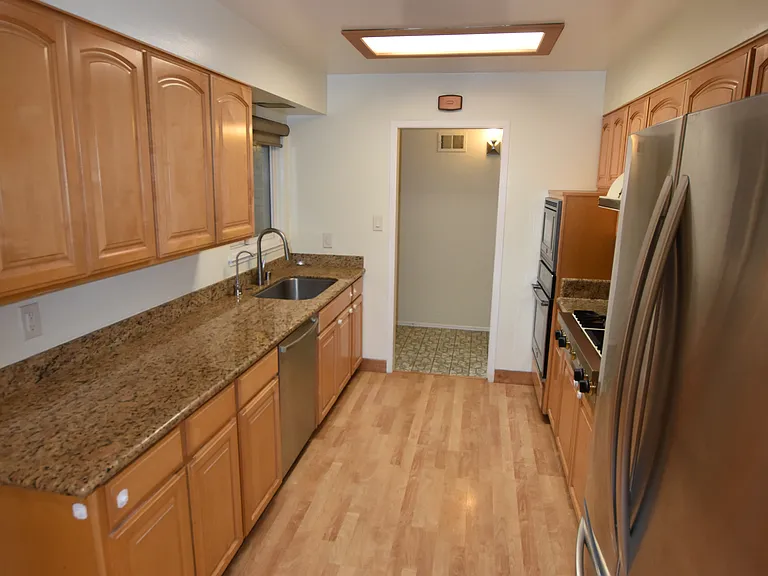1516 Quail Ave — Photo 9