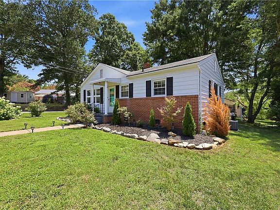 2nd image of 204 Springwood Dr