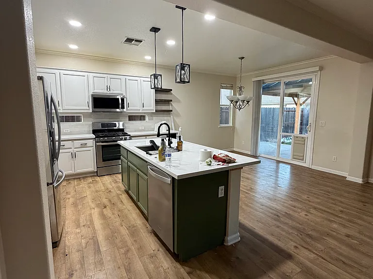 5547 Waterhole Loop — Photo 9