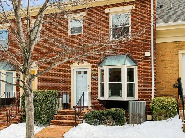 2532 Fairfax Dr #4EII, Arlington, VA 22201