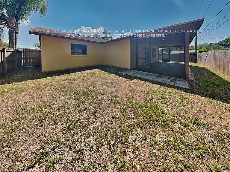 1030 Oakwood Dr — Photo 8