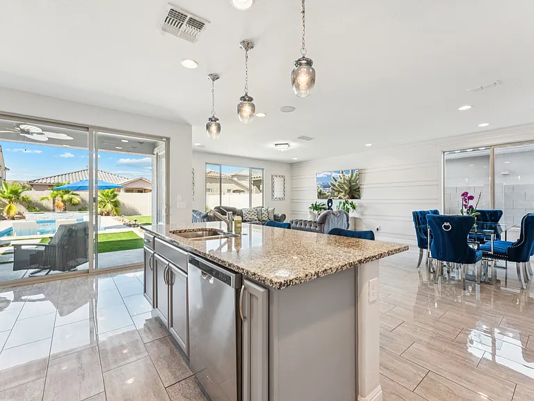 8754 W San Juan Ave — Photo 16