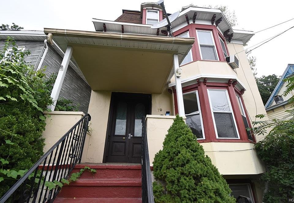 1st image of 79 W Main St APT 3