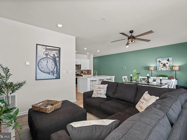1801 Rankokus Dr — Photo 6