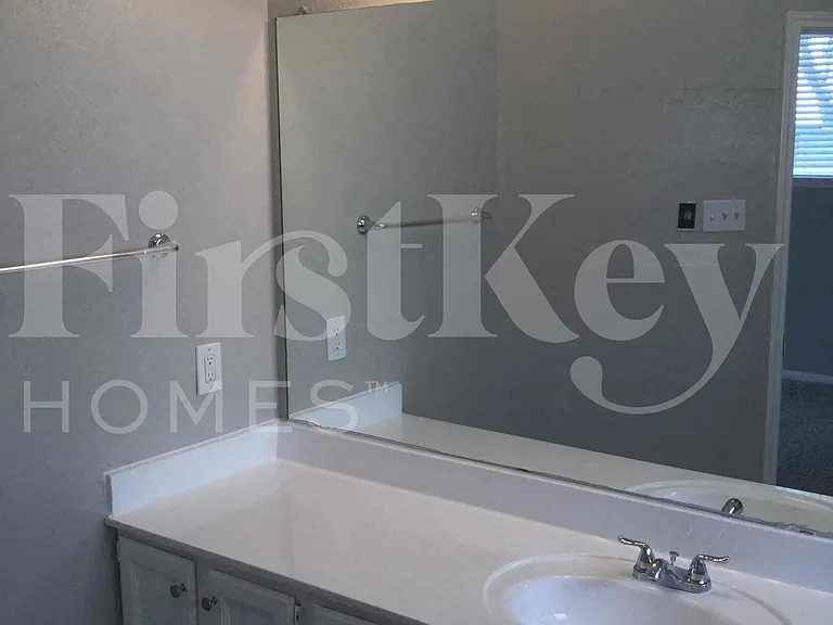 5334 Riverport Dr — Photo 10
