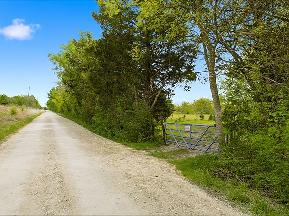 2nd image of County Road 4809