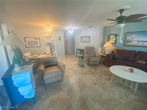 5th image of 521 Pangola Dr