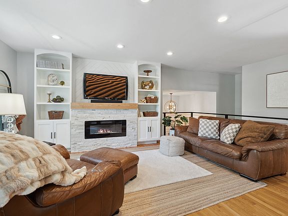 5th image of 1126 Hinsbrook Ave