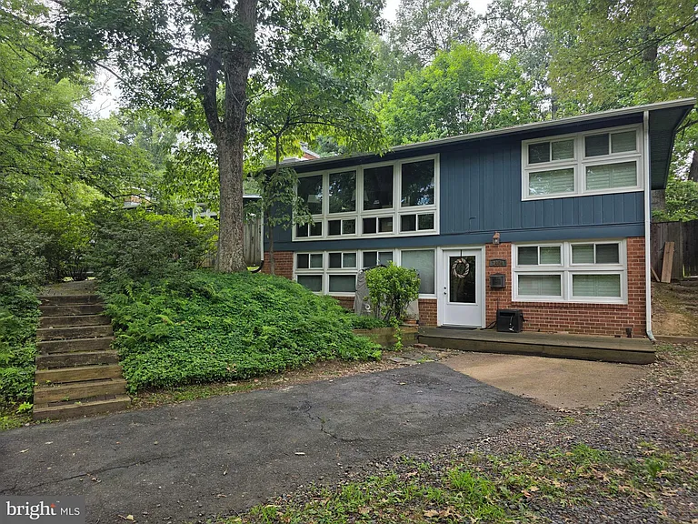 3404 Executive Ave — Photo 1