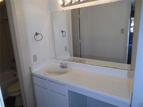 4th image of 6050 Melody Ln APT 224