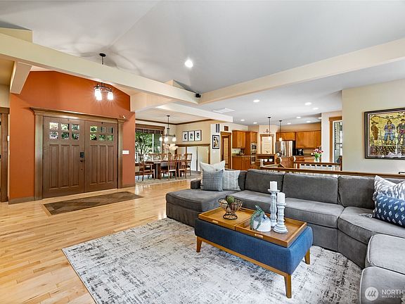 4th image of 3413 126th Street NW