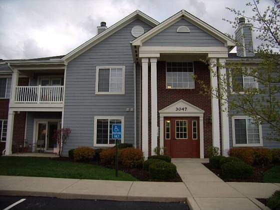 1st image of 3047 Cumberland Ln APT 101