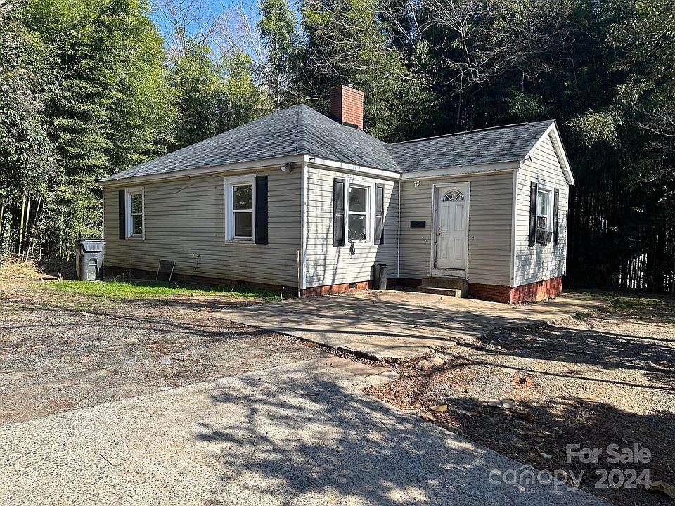 2nd image of 1314 West Blvd