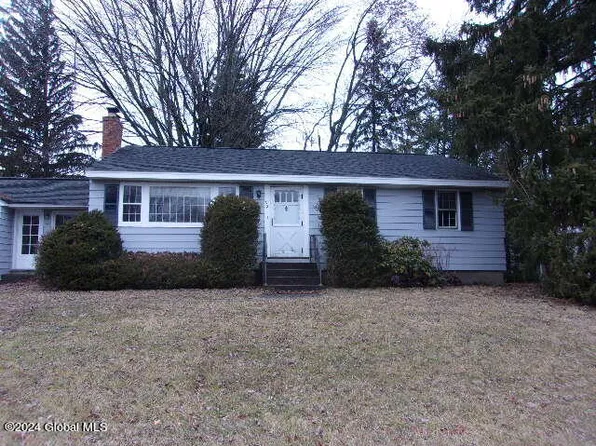 92 McNutt Avenue, Albany, NY 12205