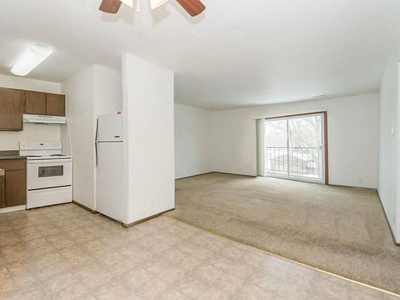 5th image of 3223 Scenic Dr