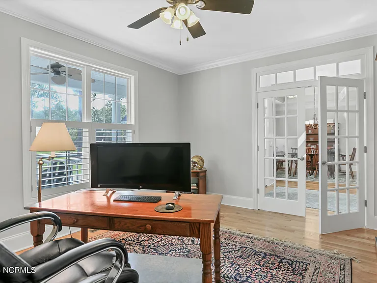 2746 Oak Forest Dr — Photo 25