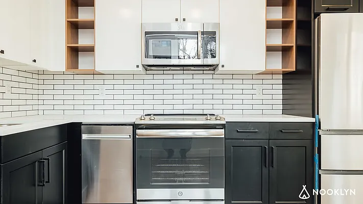 Rented by Nooklyn NYC LLC | media 83