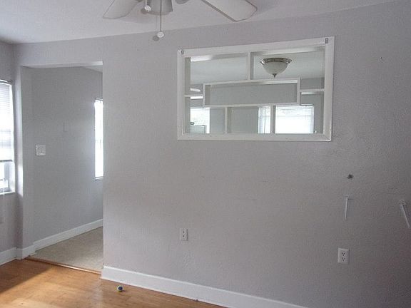3rd image of 1527 5th St N APT B1