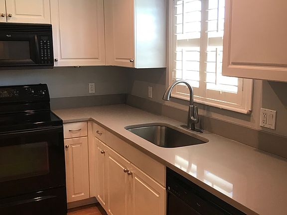 5th image of 10651 Landau Ln