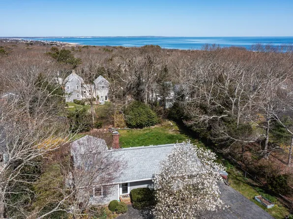 31 Wing Boulevard E, East Sandwich, MA 02537