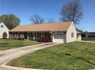 1012 Ayrshire Rd, Colonial Heights, VA 23834