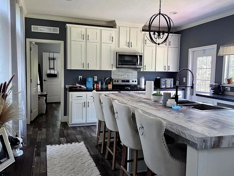 147 McIntyre Rd — Photo 8