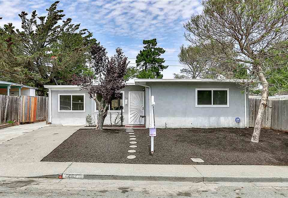 1st image of 462 La Jolla St