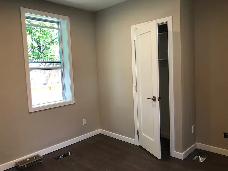 597 Chapel St #2R — Photo 14