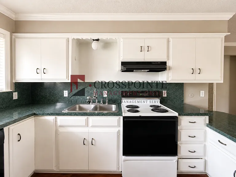 11488 Spur 248 Lease Up Only — Photo 27