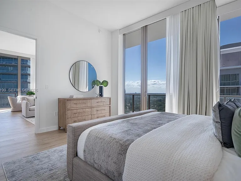 2655 S Bayshore Dr #1911 — Photo 22