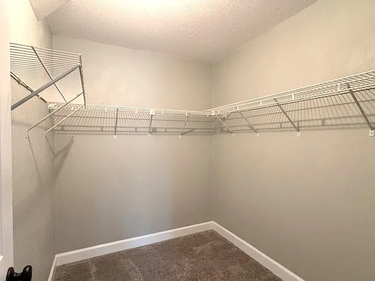 2 Brooke Station Dr — Photo 17