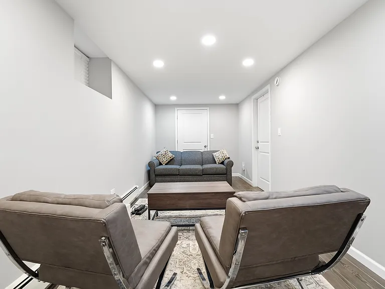 279 Ridgewood Ave #G — Photo 7
