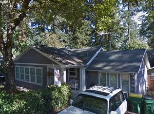 8610 SW Washington Dr, Portland, OR 97223