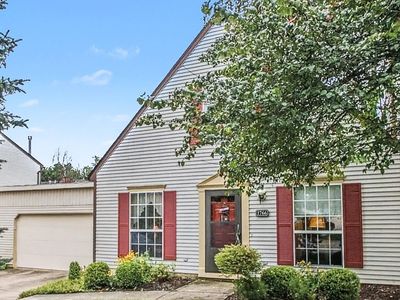 1766 Stone Creek Ln, Twinsburg, OH, 44087