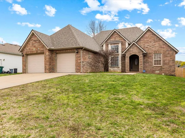303 Prairie Lane, Monett, MO 65708