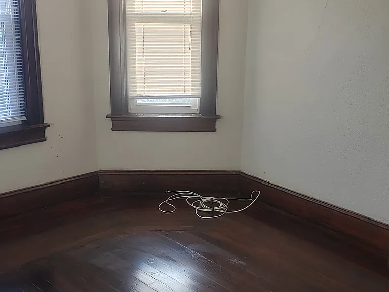 25 Roberts St #2 — Photo 5