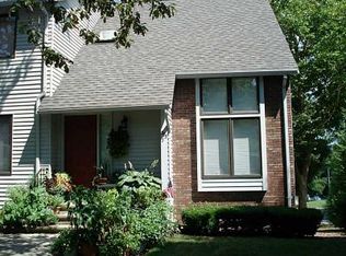 255 Scituate Ave #F, Cranston, RI 02921