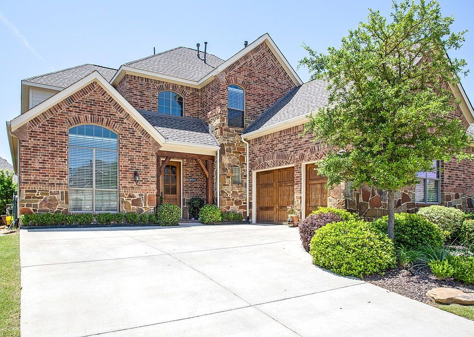 1st image of 1010 Fannin Dr