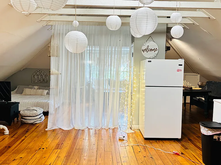 1329 Harbert Ave #9 — Photo 8
