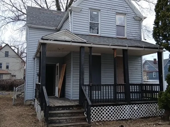 1366 W 87th St, Cleveland, OH 44102