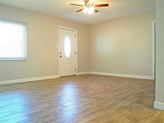 5th image of 1491 Clematis Ln