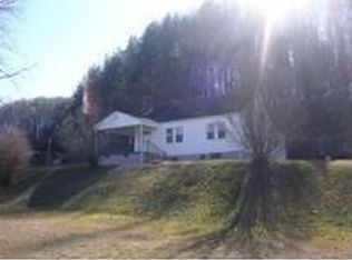 146 Liberty Hollow Rd, Elizabethton, TN 37643