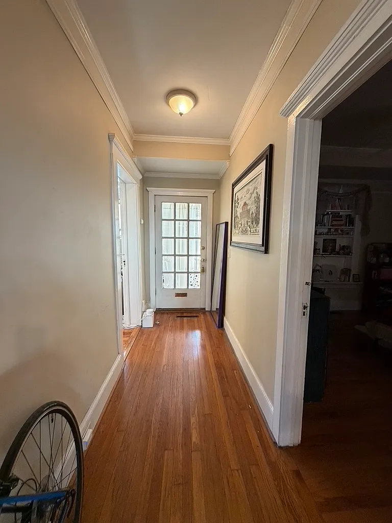 Building Photo - 965 Myrtle St NE #3